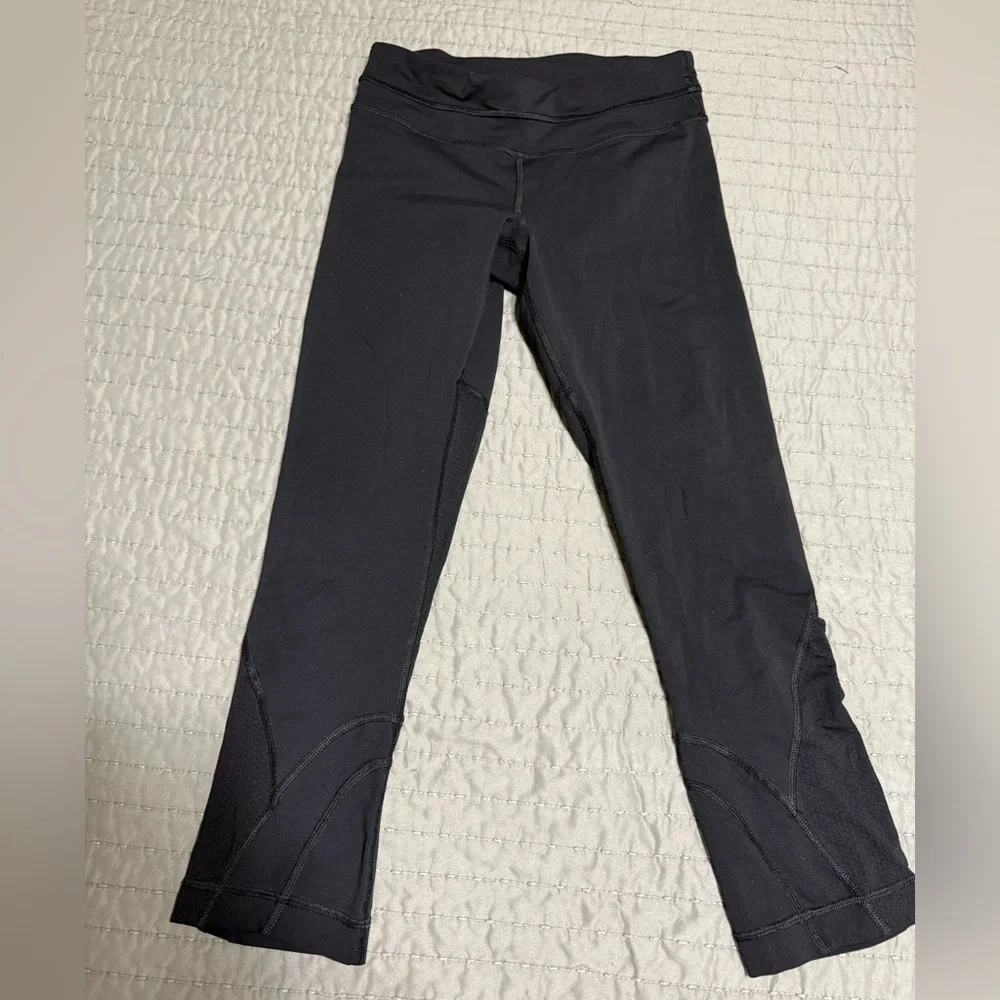 Lululemon pace rival crop 22” size 4